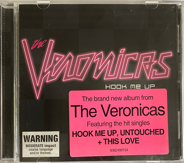 The Veronicas – Hook Me Up