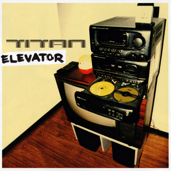 Titan – Elevator