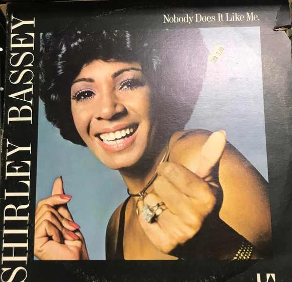 Shirley Bassey – Nobody Does It Like Me